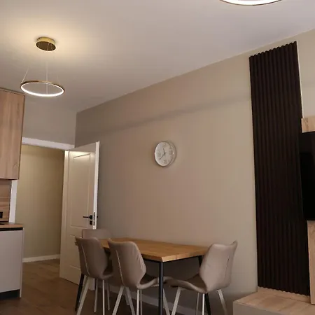 Bright 1br Location Quiet Apartman *